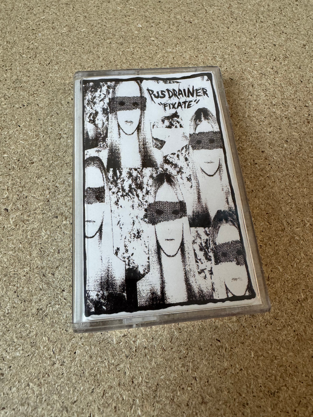 Pusdrainer – Fixate CS (Phage Tapes)